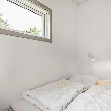 1 Bedroom Lovely In Nexo *